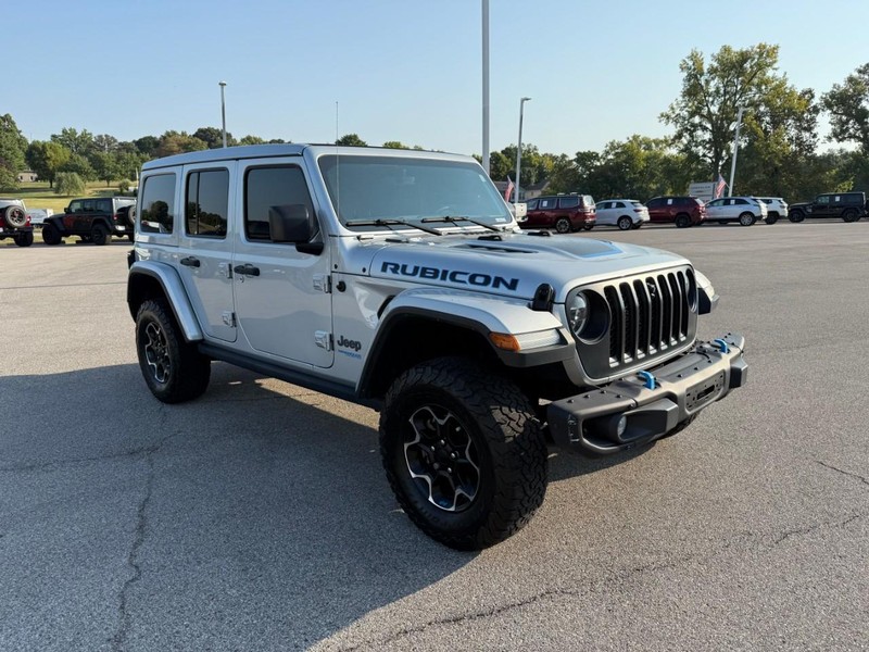 Jeep Wrangler 4xe Vehicle Image 11