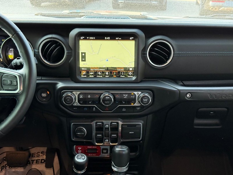 Jeep Wrangler 4xe Vehicle Image 16