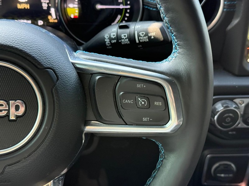 Jeep Wrangler 4xe Vehicle Image 22