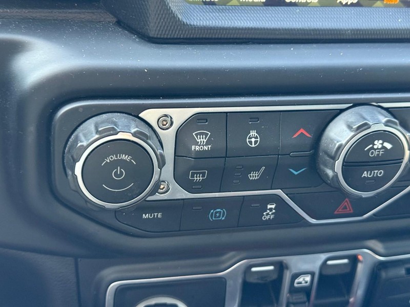 Jeep Wrangler 4xe Vehicle Image 25