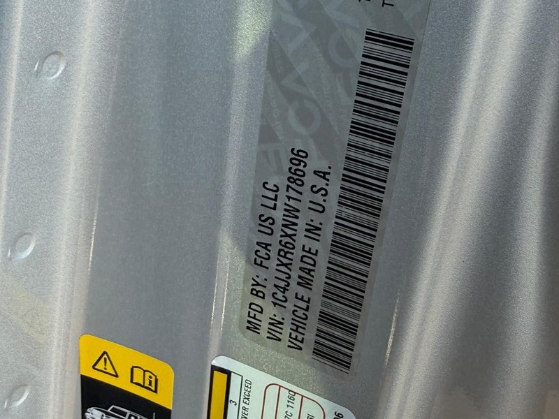 Jeep Wrangler 4xe Vehicle Image 28