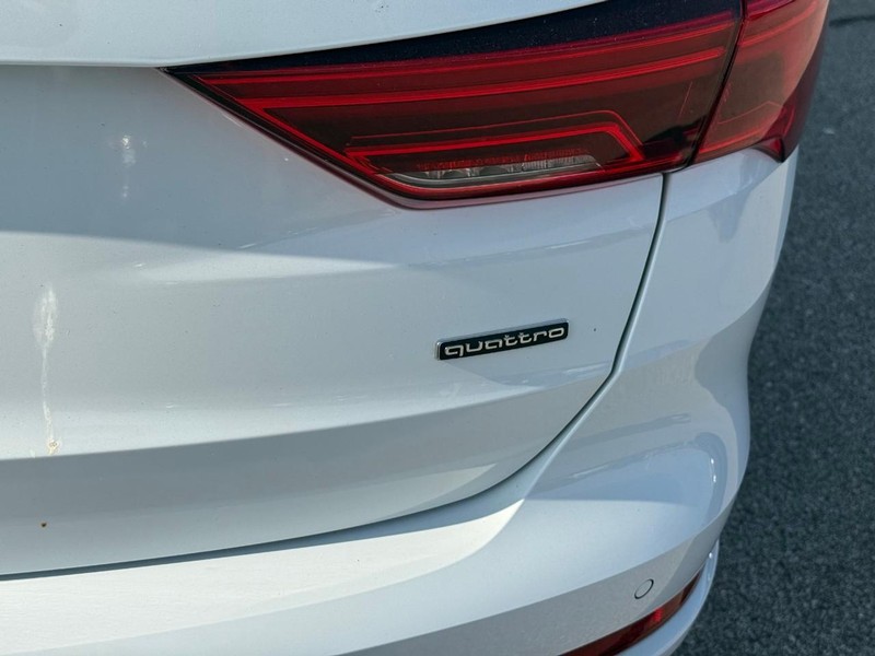 Audi Q3 Vehicle Image 07
