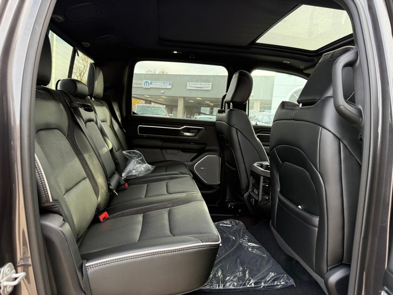 Ram 1500 Vehicle Image 07