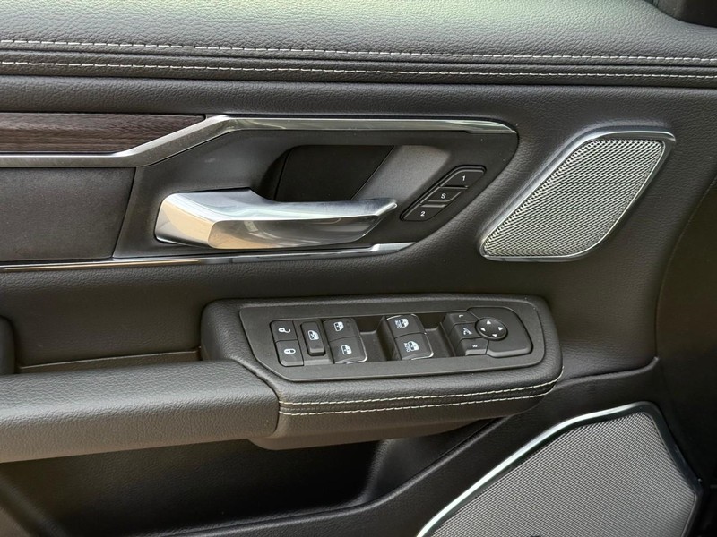 Ram 1500 Vehicle Image 13