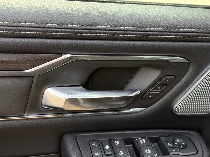 Ram 1500 Vehicle Image 14