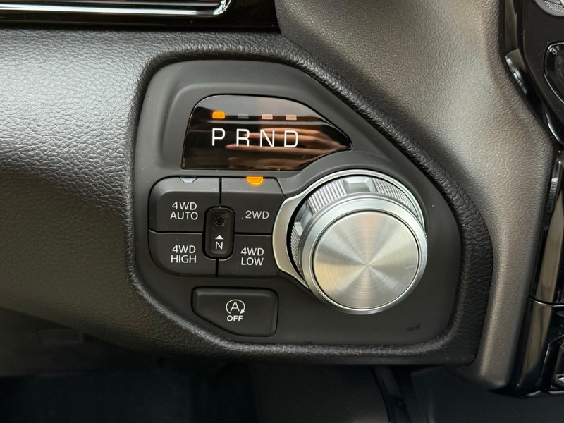 Ram 1500 Vehicle Image 19