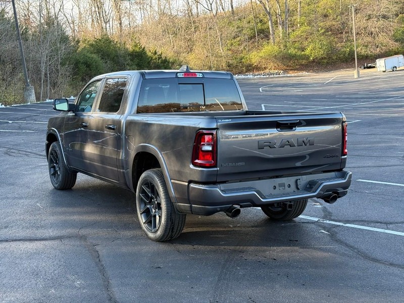 Ram 1500 Vehicle Image 04
