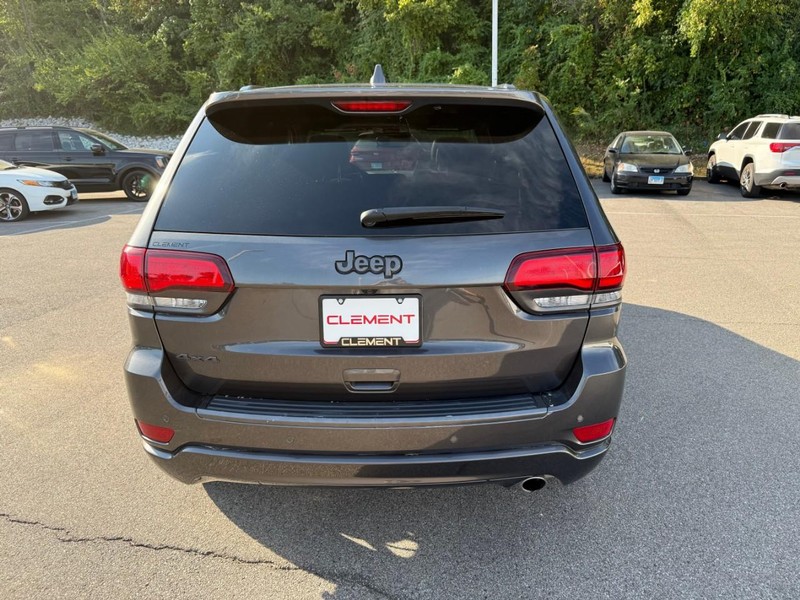 Jeep Grand Cherokee Vehicle Image 08