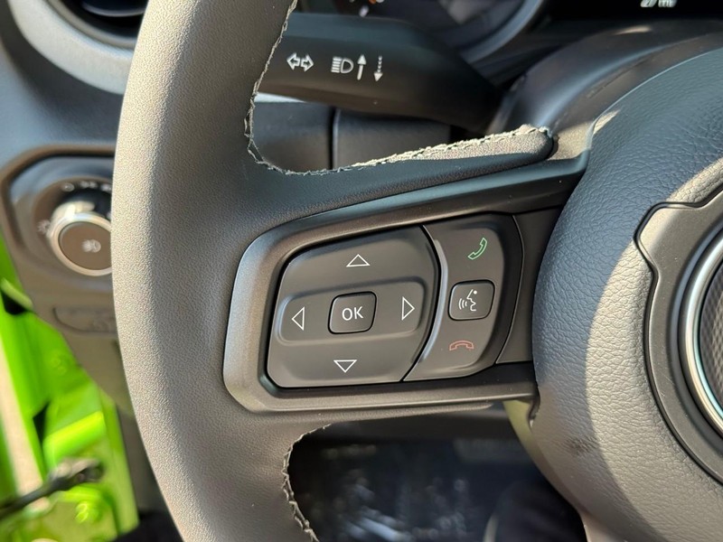 Jeep Wrangler Vehicle Image 15