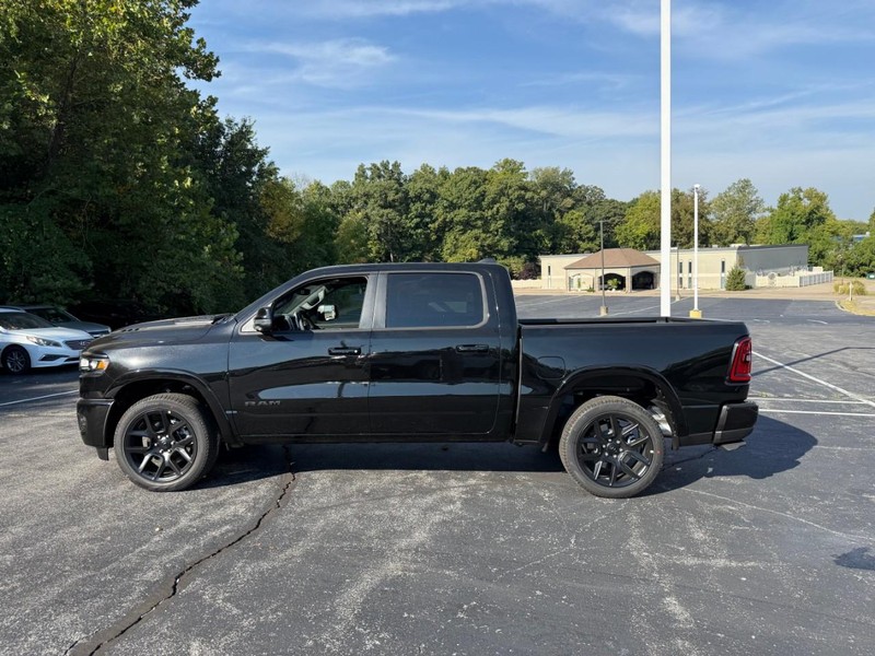 Ram 1500 Vehicle Image 03