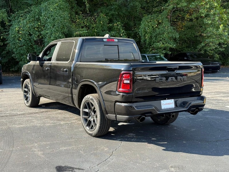 Ram 1500 Vehicle Image 04