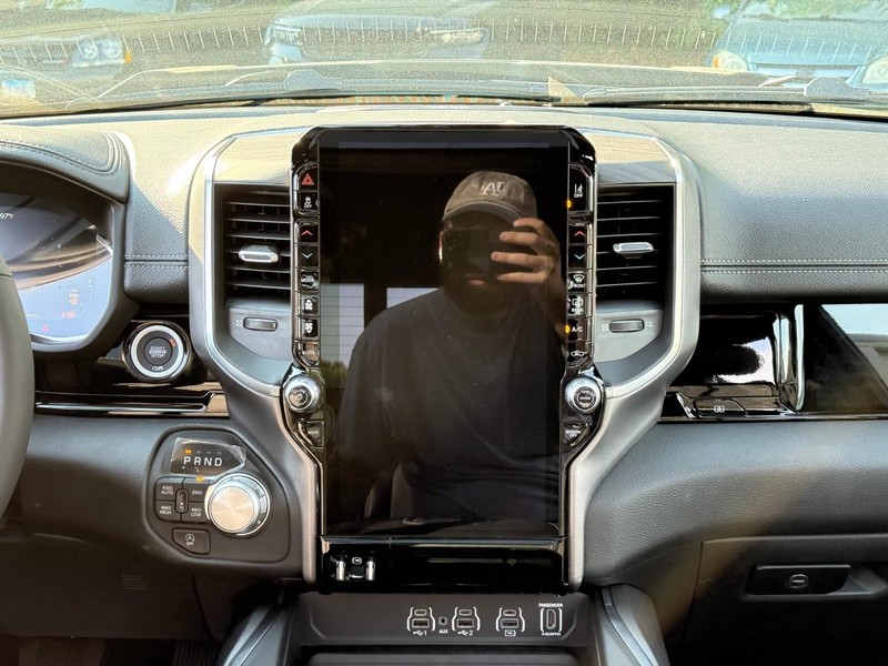 Ram 1500 Vehicle Image 11