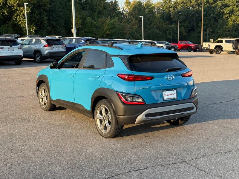 Hyundai Kona Vehicle Image 04