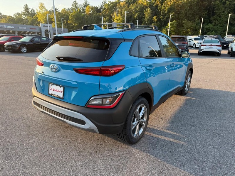 Hyundai Kona Vehicle Image 09