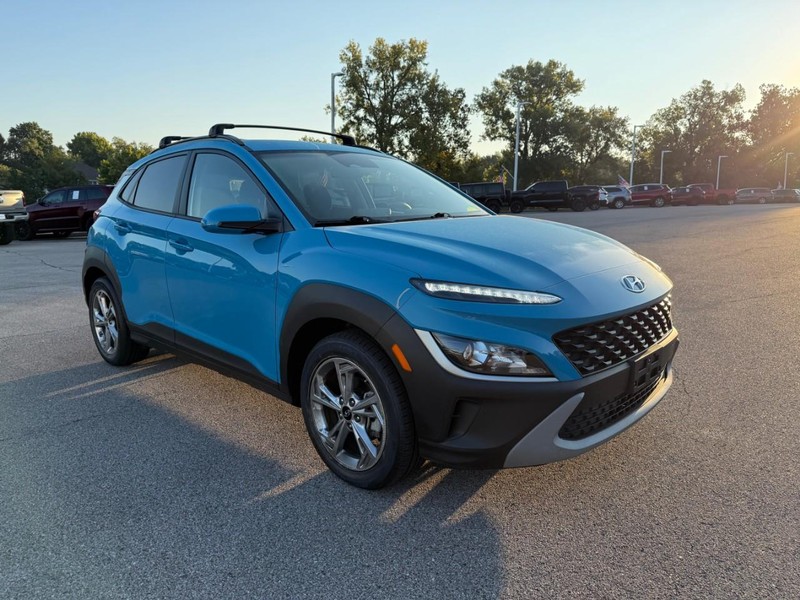 Hyundai Kona Vehicle Image 11