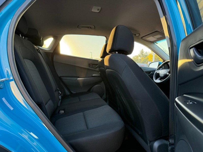 Hyundai Kona Vehicle Image 13