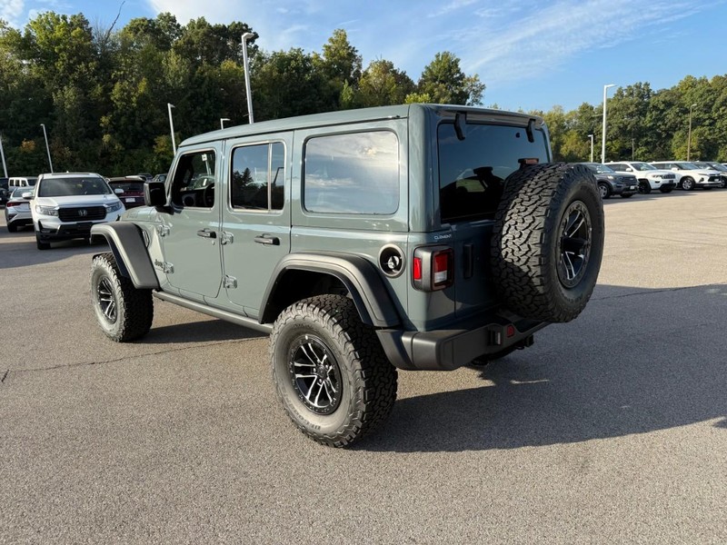 Jeep Wrangler Vehicle Image 04