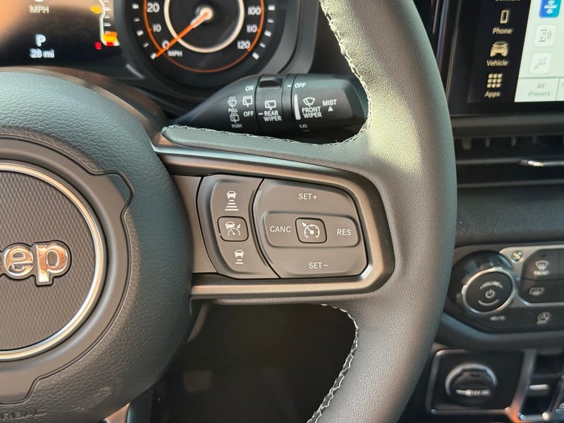 Jeep Wrangler Vehicle Image 16