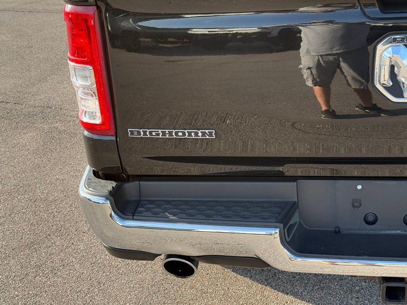 Ram 1500 Vehicle Image 09