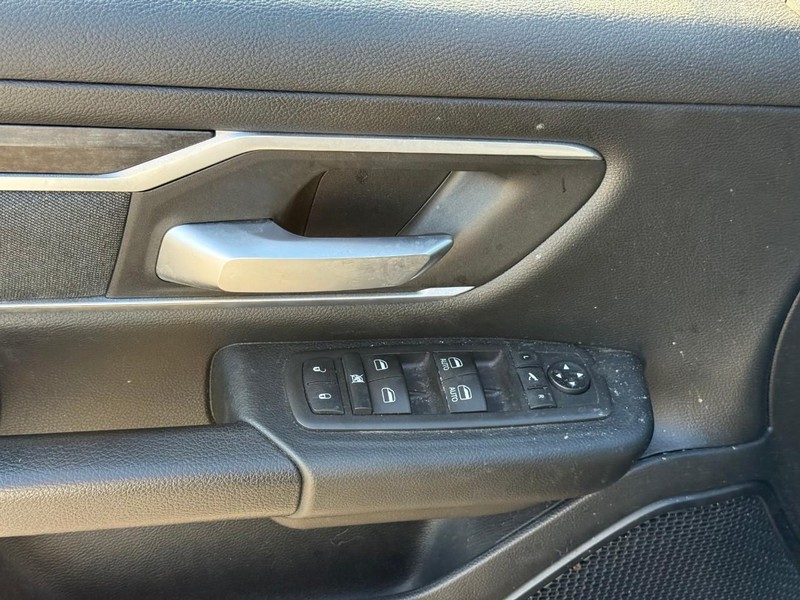Ram 1500 Vehicle Image 19