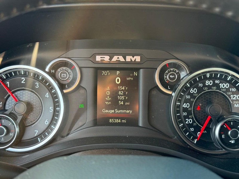 Ram 1500 Vehicle Image 24