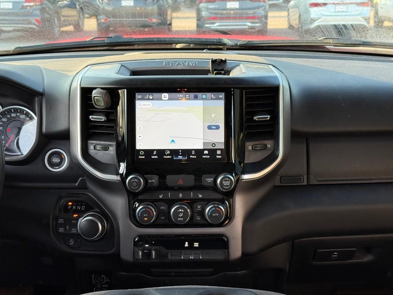 Ram 1500 Vehicle Image 16