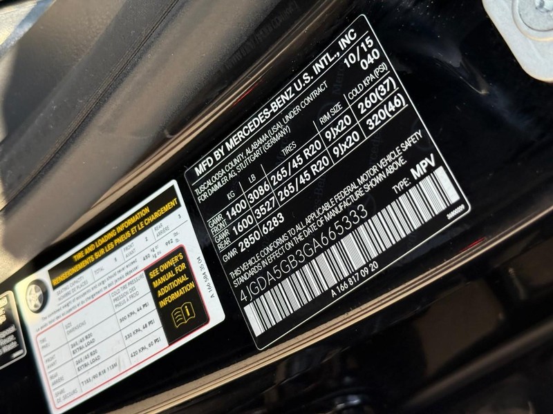 Mercedes-Benz GLE Vehicle Image 29