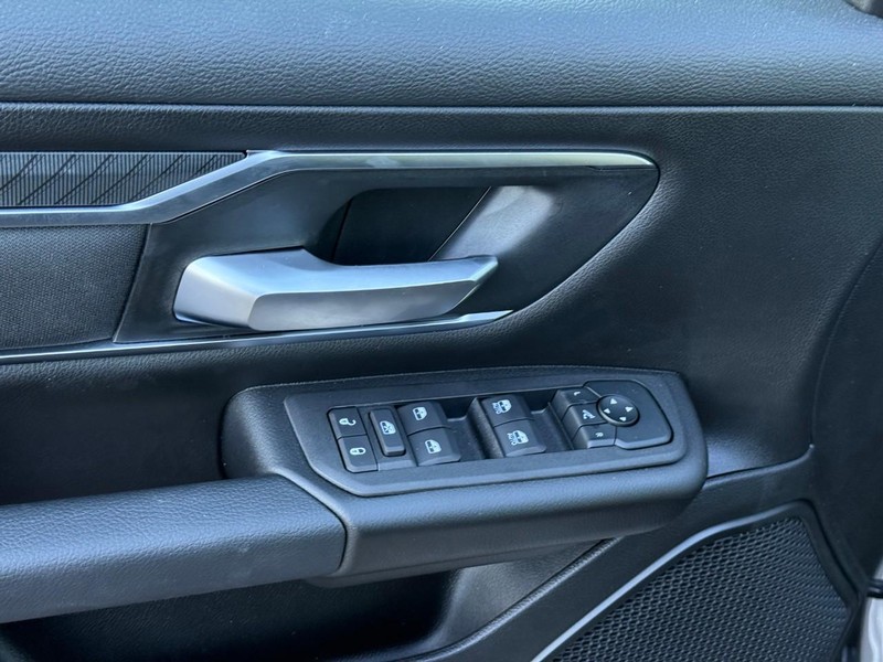 Ram 1500 Vehicle Image 13