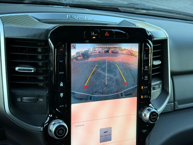 Ram 1500 Vehicle Image 19