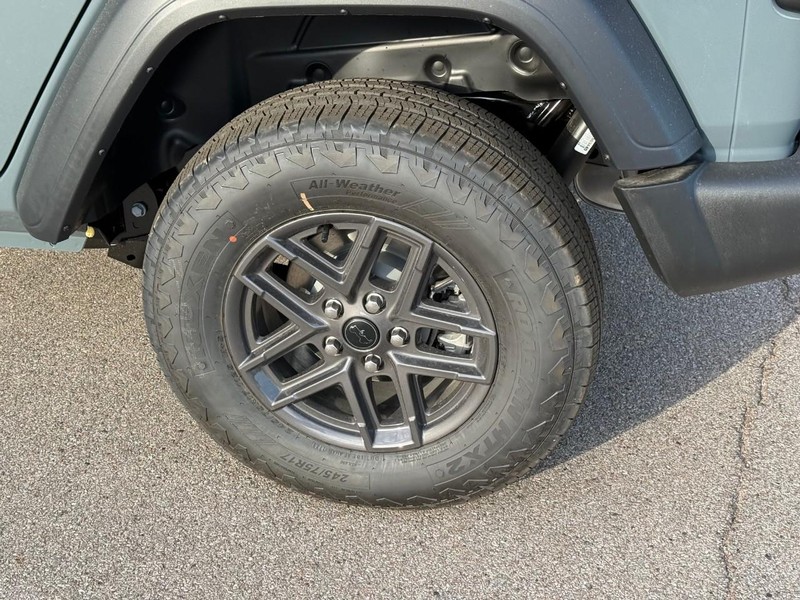Jeep Wrangler Vehicle Image 05