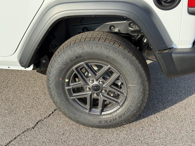 Jeep Wrangler Vehicle Image 05