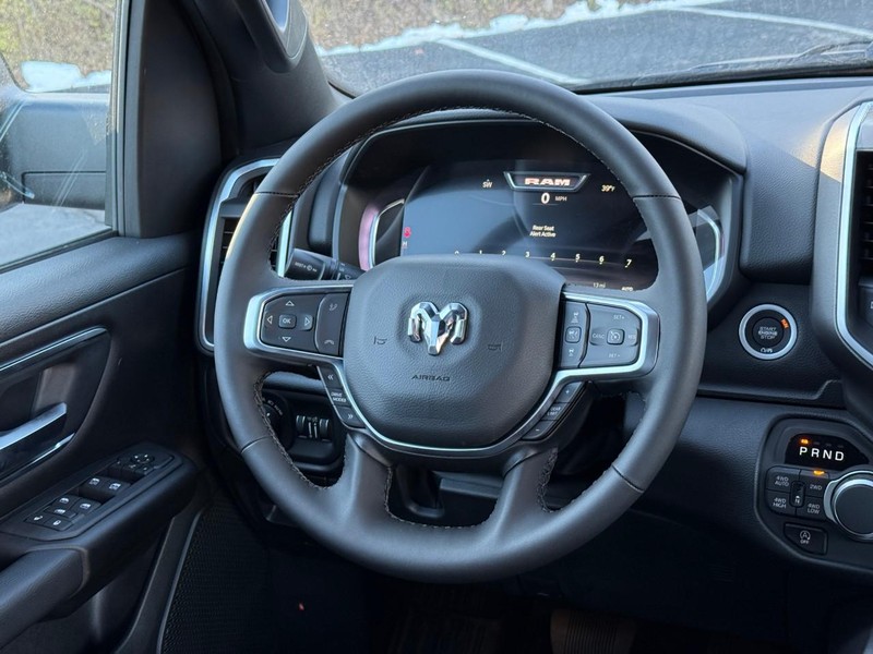 Ram 1500 Vehicle Image 09