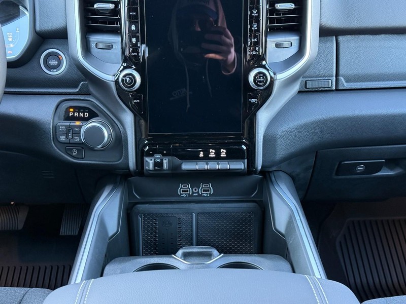 Ram 1500 Vehicle Image 12