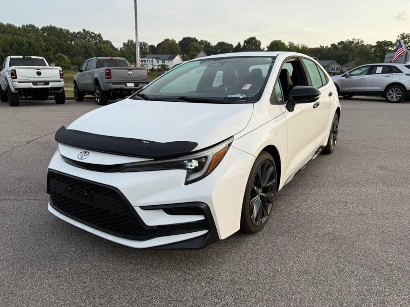 Toyota Corolla Vehicle Image 11