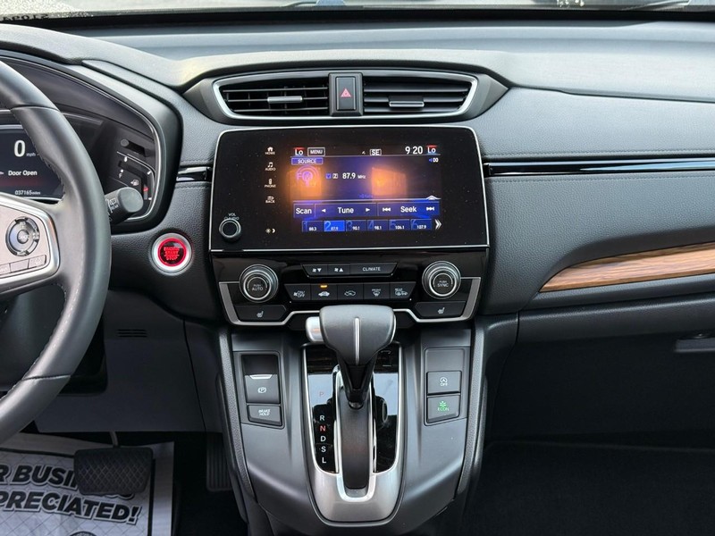 Honda CR-V Vehicle Image 18