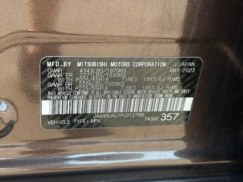 Mitsubishi Outlander Sport Vehicle Image 29