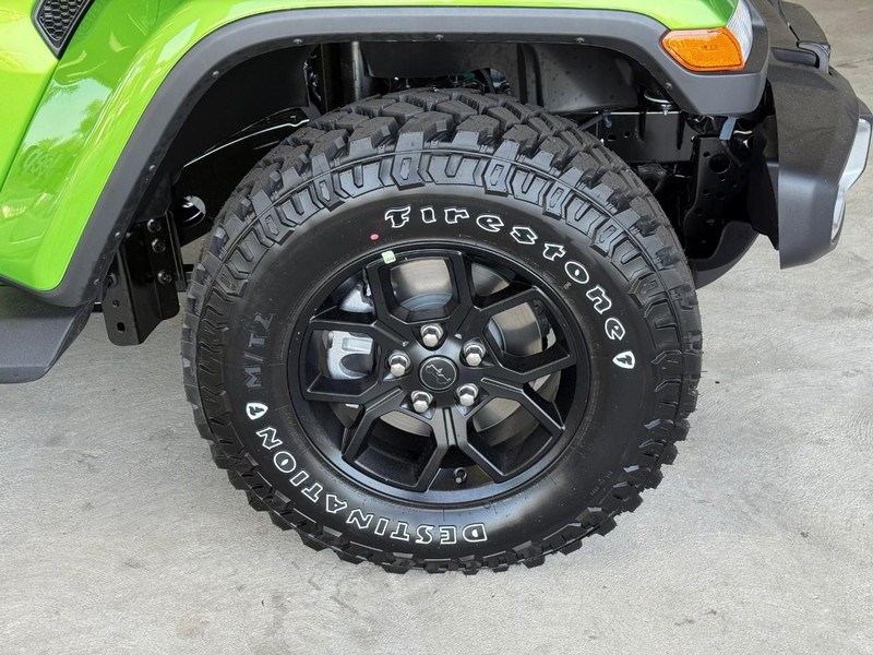 Jeep Gladiator Vehicle Image 07