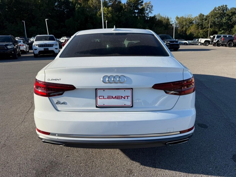 Audi A4 Vehicle Image 09