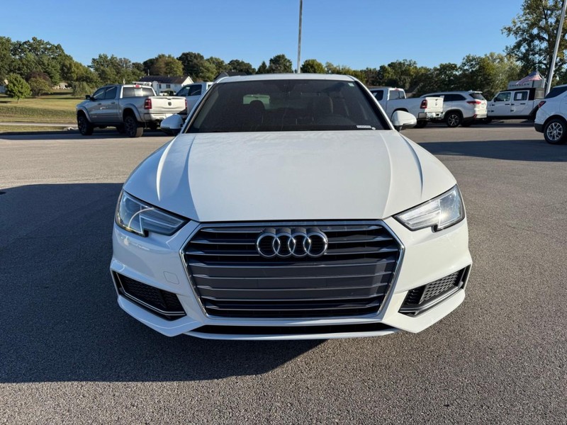 Audi A4 Vehicle Image 13