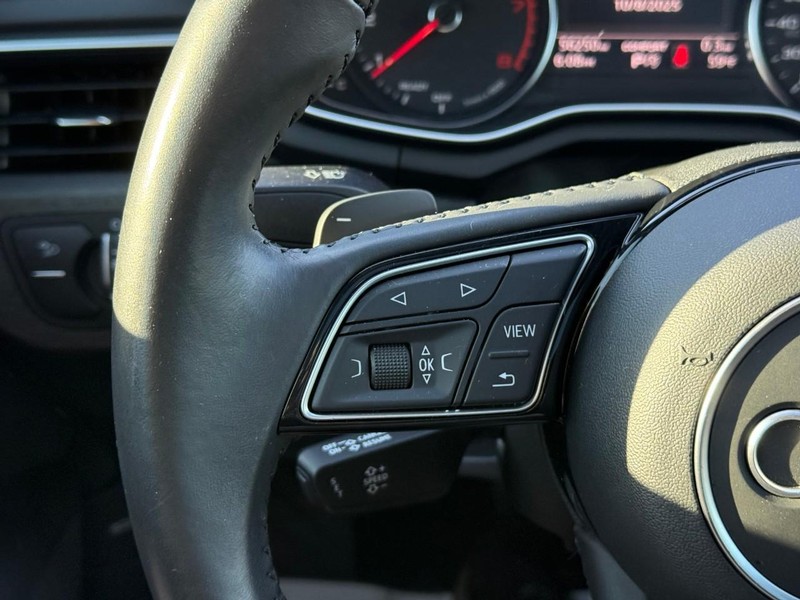 Audi A4 Vehicle Image 23