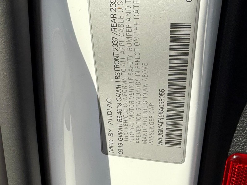 Audi A4 Vehicle Image 28