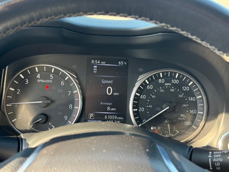 INFINITI Q50 Vehicle Image 22