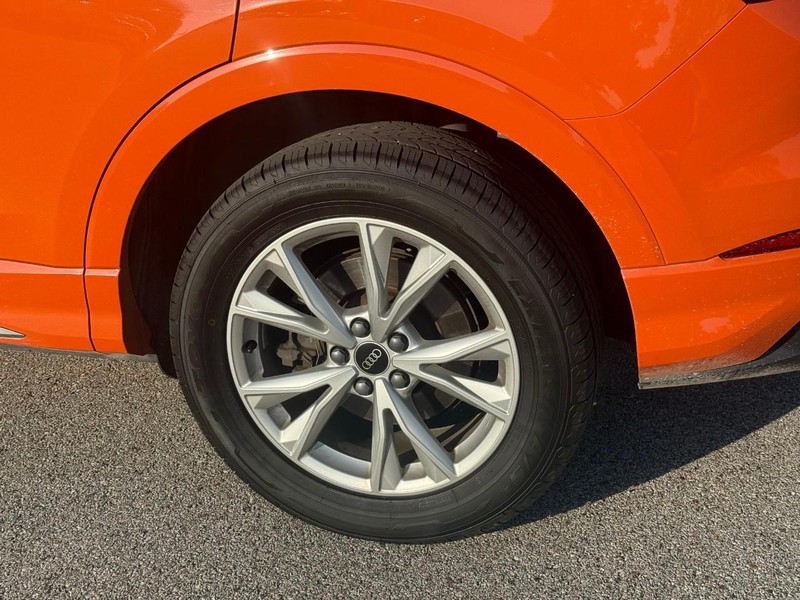 Audi Q3 Vehicle Image 05