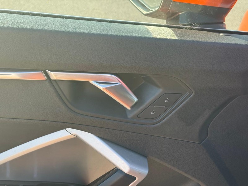 Audi Q3 Vehicle Image 19