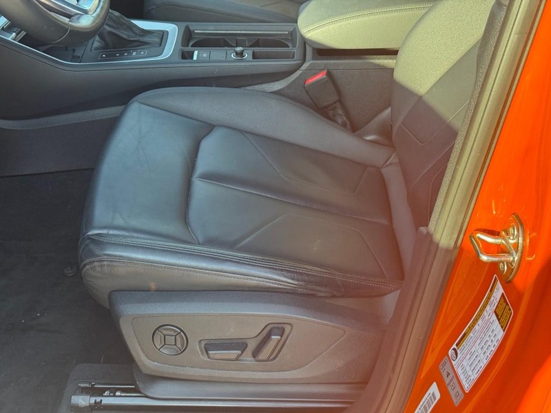 Audi Q3 Vehicle Image 20
