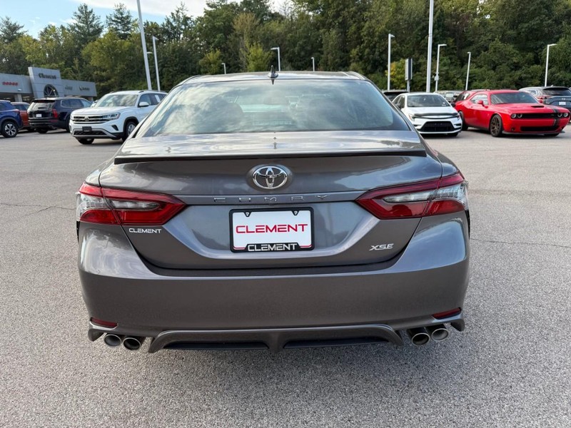 Toyota Camry Vehicle Image 08