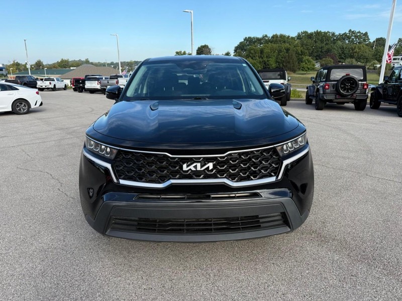 Kia Sorento Vehicle Image 11