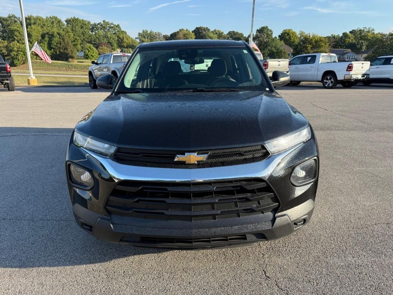 Chevrolet TrailBlazer Vehicle Image 12