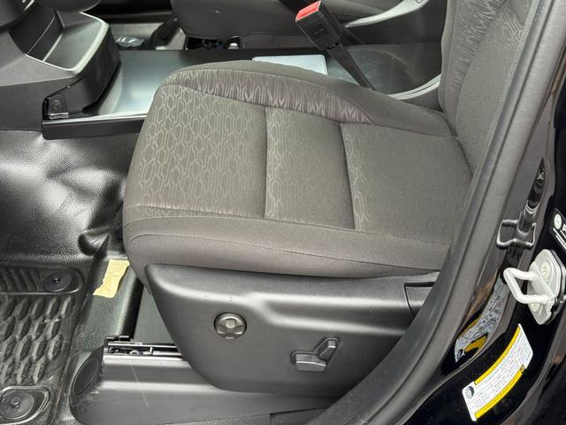 Dodge Durango Vehicle Full-screen Gallery Image 11