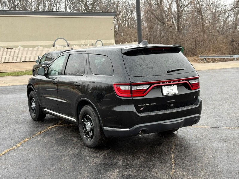 Dodge Durango Vehicle Full-screen Gallery Image 3